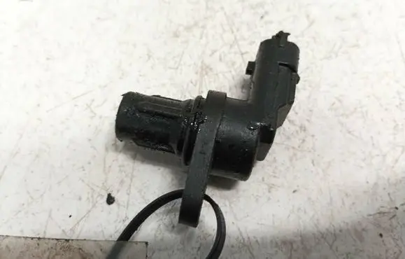 Camshaft position sensor