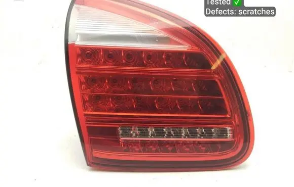 Porsche Cayenne (92A) Tailgate rear/tail lights 7P5945093N