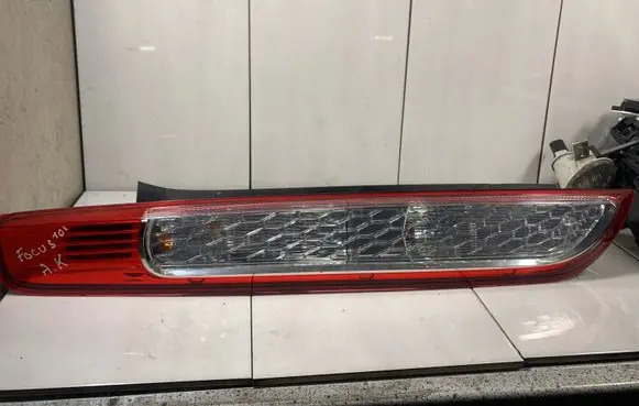 Ford Focus Rear/tail lights 8M5113405AD