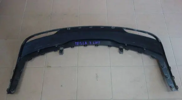 Tesla Model 3 Rear window tailgate spoiler 158774100C 200557