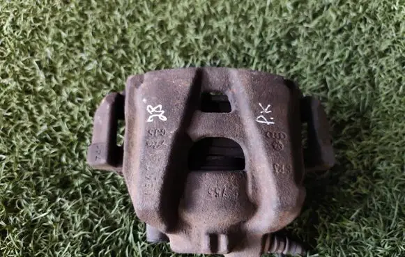 Audi A5 8T 8F Front brake caliper