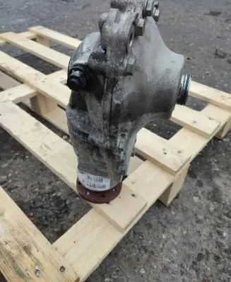 BMW 3 F30 F35 F31 Front differential 7578157