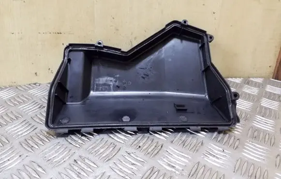 BMW X3 E83 Fuse box cover 12907521582