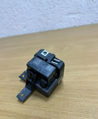 Audi A8 S8 D4 4H Other devices 4H0909131 D6953