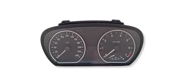 BMW 1 E81 E87 Speedometer (instrument cluster) 9166813 62109166813 62109187038