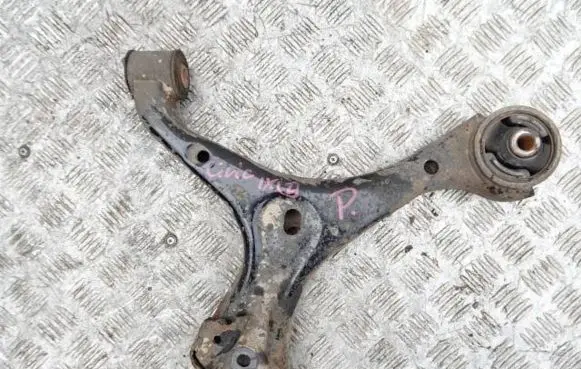 Honda Civic IX Front lower control arm/wishbone