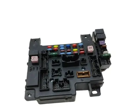 Mitsubishi Outlander Fuse module 8637A313 00000949 519087548