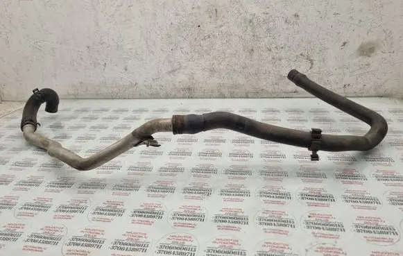 Volkswagen Touareg I Engine coolant pipe/hose 7L0819308A