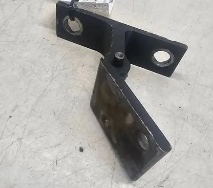 Audi A6 S6 C4 4A Front door upper hinge 4A083831401A