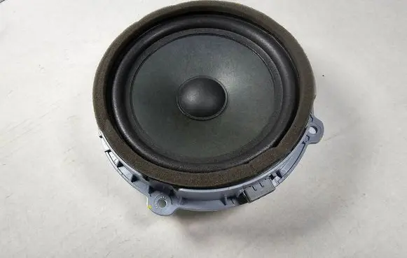 KIA Pro Cee'd III Rear door speaker 96340J7100