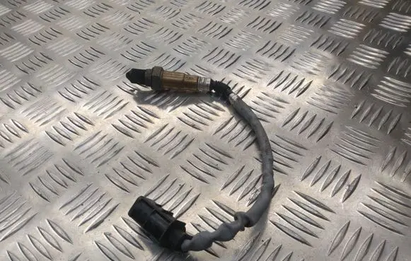 Mercedes-Benz C W205 Lambda probe sensor 0065421718