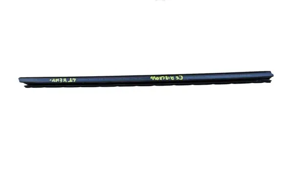 Citroen C5 Aircross Rubber seal front door window/glass 9816903780