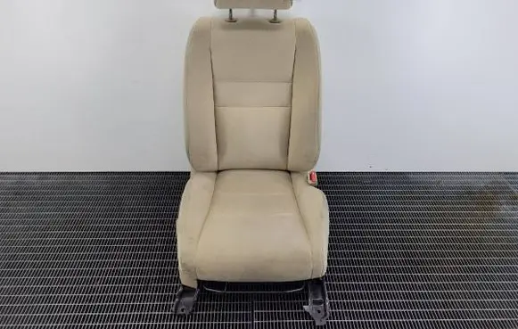 Honda Civic Front passenger seat