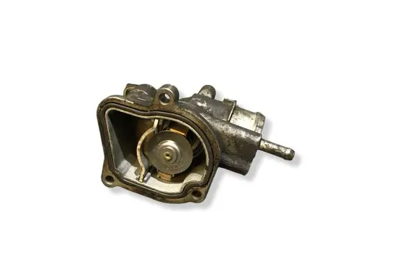 Thermostat/thermostat housing