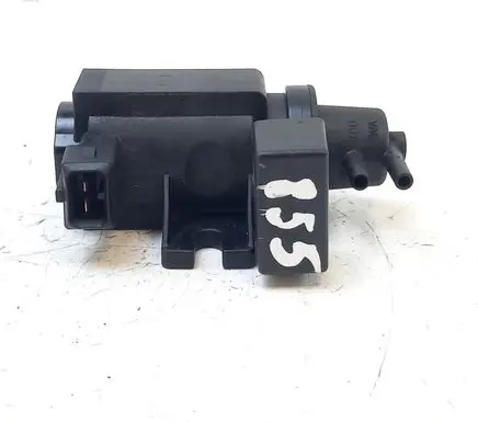 BMW 5 E60 E61 Turbo solenoid valve 7796634 06T067