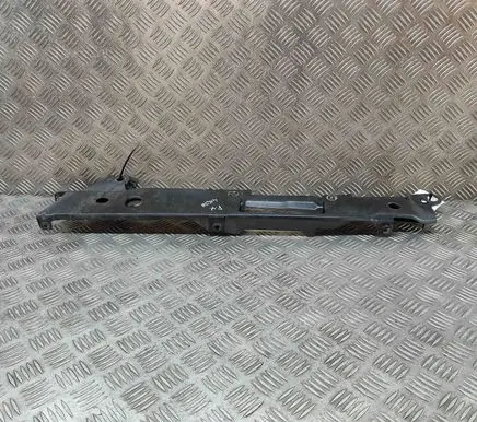 Land Rover Discovery 5 Fender mounting bracket HY3216151AA