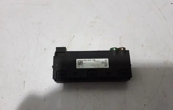 Audi A6 S6 C8 4K USB socket connector 4N1035736