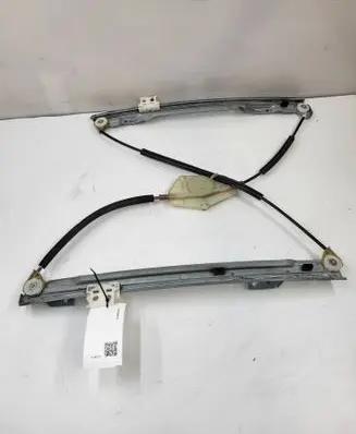 Citroen C4 I Picasso Front window lifting mechanism without motor