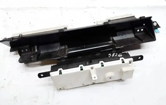 Toyota Prius (XW20) Speedometer (instrument cluster) 769361980 769361-980