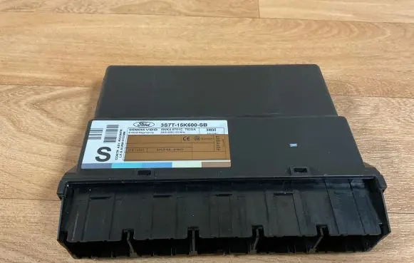 Ford Mondeo Mk III Comfort/convenience module 3S7T15K600SB 5WK48751C