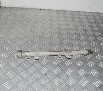 Hyundai Getz Fuel main line pipe