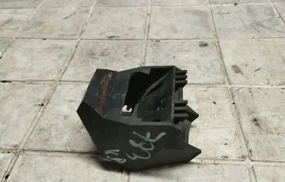 BMW 3 E46 Radiator mount bracket 1436264