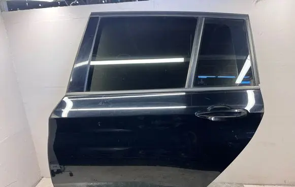 Rear door