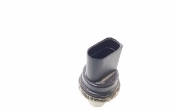 Volkswagen Golf IV Air conditioning (A/C) pressure sensor 1J0959126
