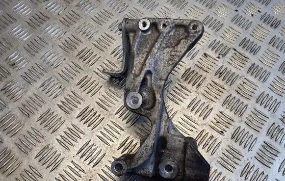 Generator/alternator bracket