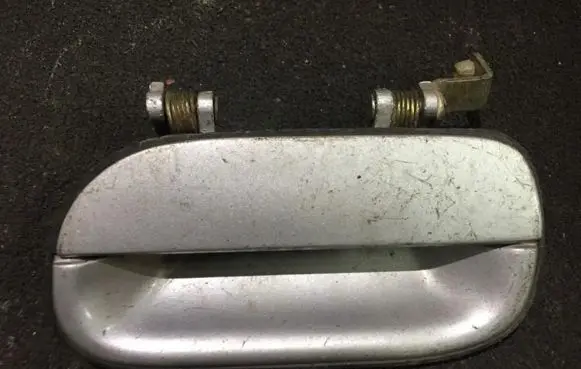 Hyundai Lantra I Front door exterior handle