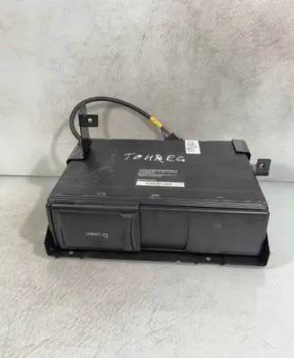 Volkswagen Touareg I CD/DVD changer 1j6035111