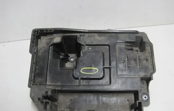 Hyundai H-1, Starex, Satellite Battery box tray 37150N9000