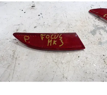 Ford Focus Rear tail light reflector BM51515B0AE