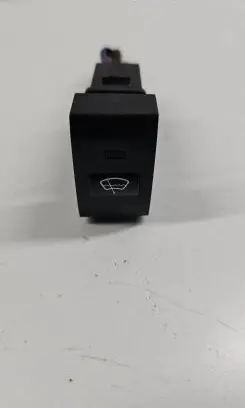 KIA Sorento Windscreen/window heater switch