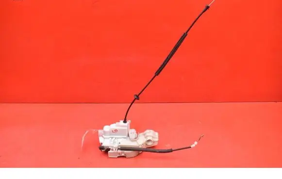 Alfa Romeo 159 Front door lock 50502156