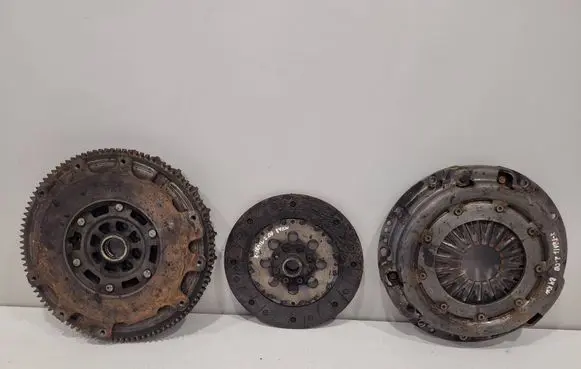 Nissan X-Trail T30 Clutch set kit 8H801