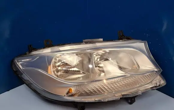 Mercedes-Benz Sprinter W907 W910 Headlight/headlamp A9109060100 90139095AF