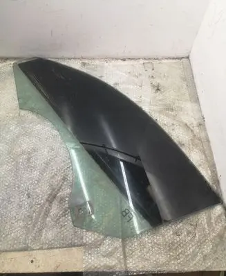 Ford Mustang VI Front door window/glass (coupe) FR3B63211411AC