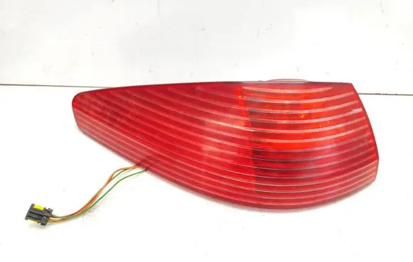 Peugeot 607 Rear/tail lights