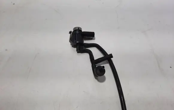 Volkswagen Touareg I Turbo solenoid valve 1J0906283