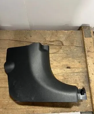 KIA Niro Front sill trim cover 85826A0000