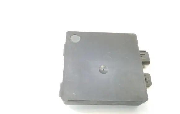 Ford Focus Blind spot module AV6T14C689AD