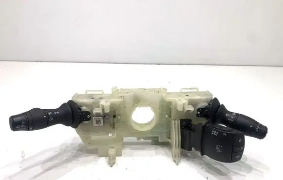 Opel Movano B Wiper turn signal indicator stalk/switch 255671883R