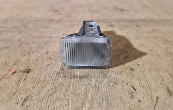 Volvo S80 Rear door interior light 9169606