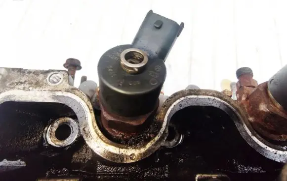 Alfa Romeo 156 Fuel injector 0445110068