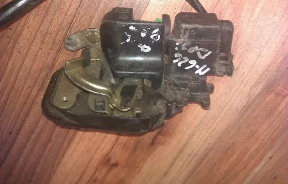 Mazda 626 Rear door lock