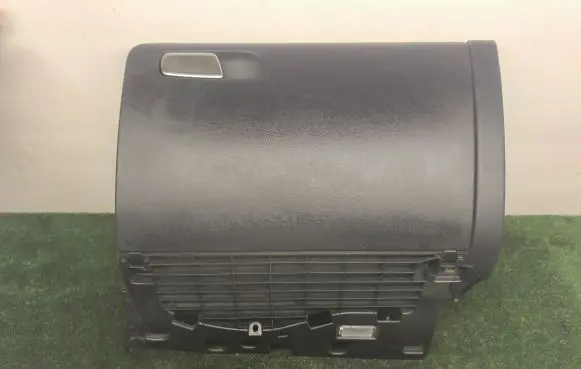 Audi A4 S4 B8 8K Glove box 8K1857035