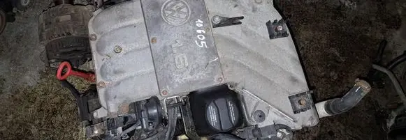 Volkswagen Golf III Intake manifold 