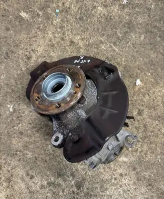Mercedes-Benz EQA Front wheel hub 0705