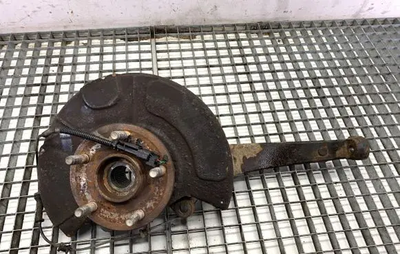 Jeep Grand Cherokee Front wheel hub spindle knuckle